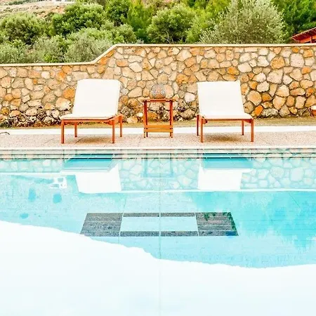 Villa Vlicha Sleeps 6 Pool Air Con Wifi Vlicha (Rhodes)